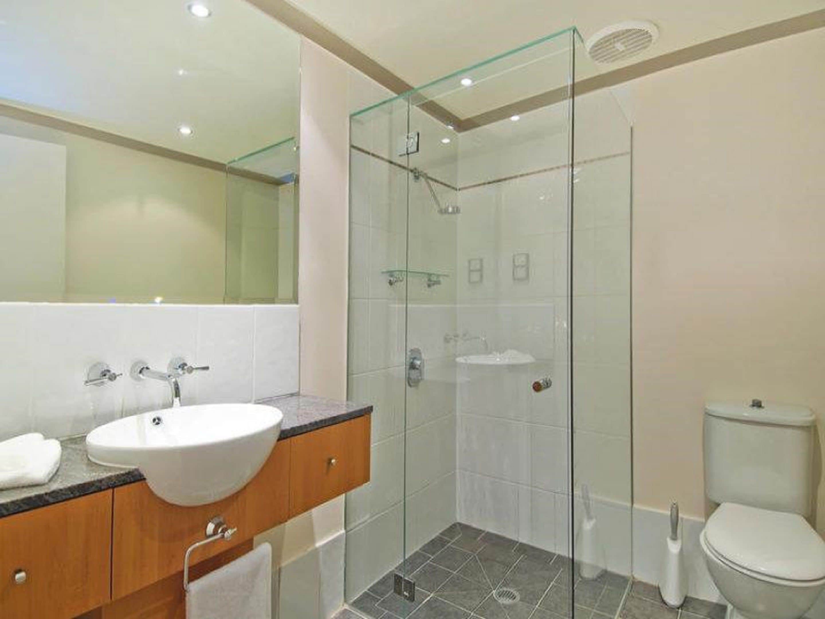 Alamanda Palm Cove by Lancemore