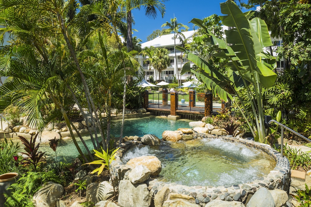 5 Best Hotels With Airport Shuttle In Cairns, Australia Trip101 5 Best Hotels With Airport Shuttle In Cairns, Australia Trip101