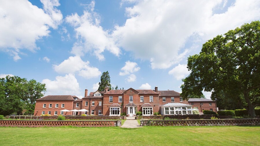 Bartley Lodge Hotel