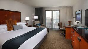 Premium bedding, pillow top beds, in-room safe, desk