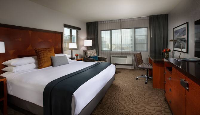 The Paramount Hotel Portland Usa Expedia Co Nz