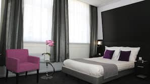 Premium bedding, Select Comfort beds, in-room safe, desk