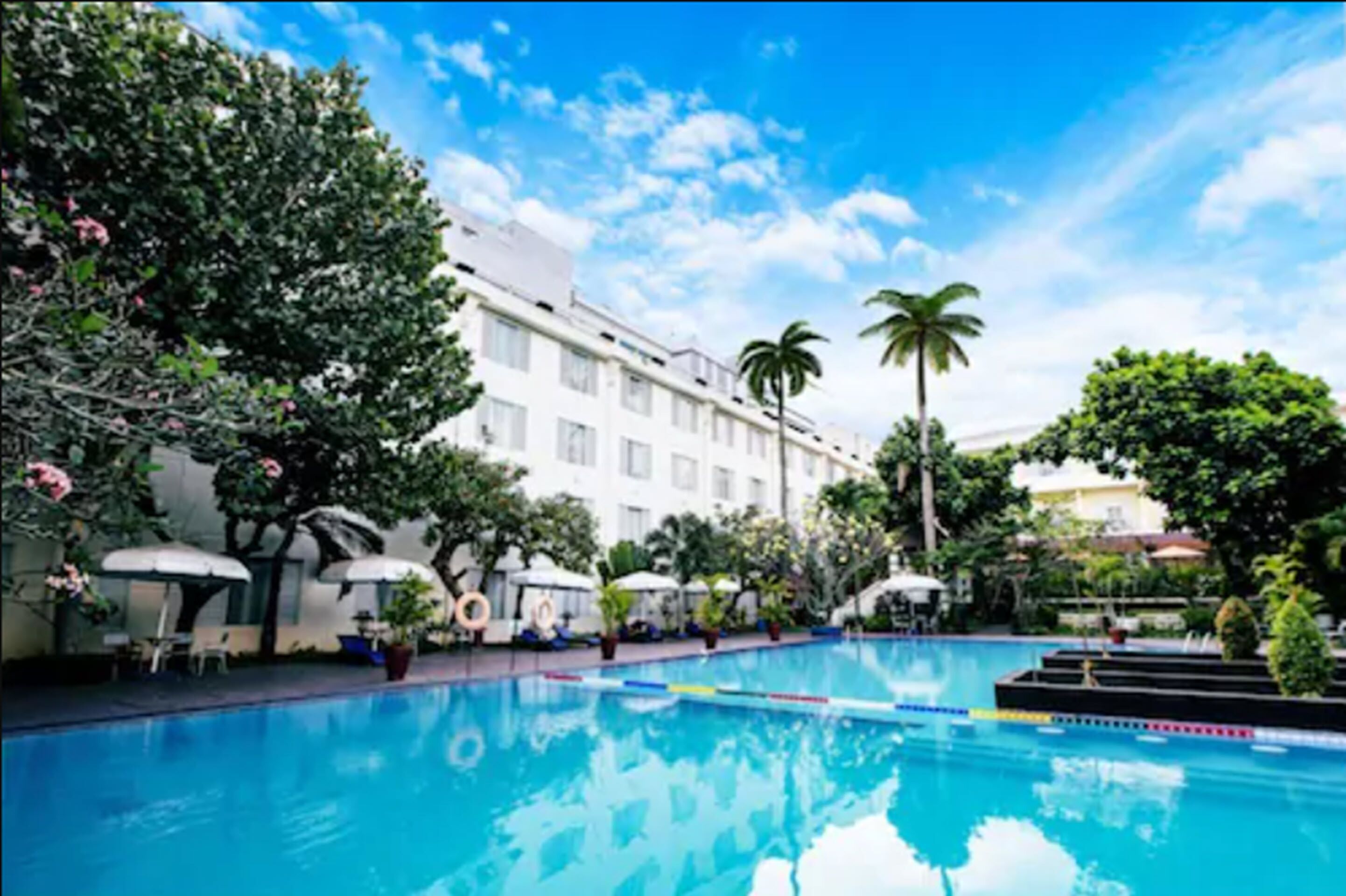 Hotel New Saphir Yogyakarta Yogyakarta Expedia Co Id