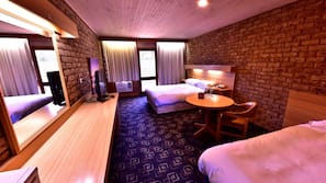 Blackout curtains, free WiFi, linens, wheelchair access