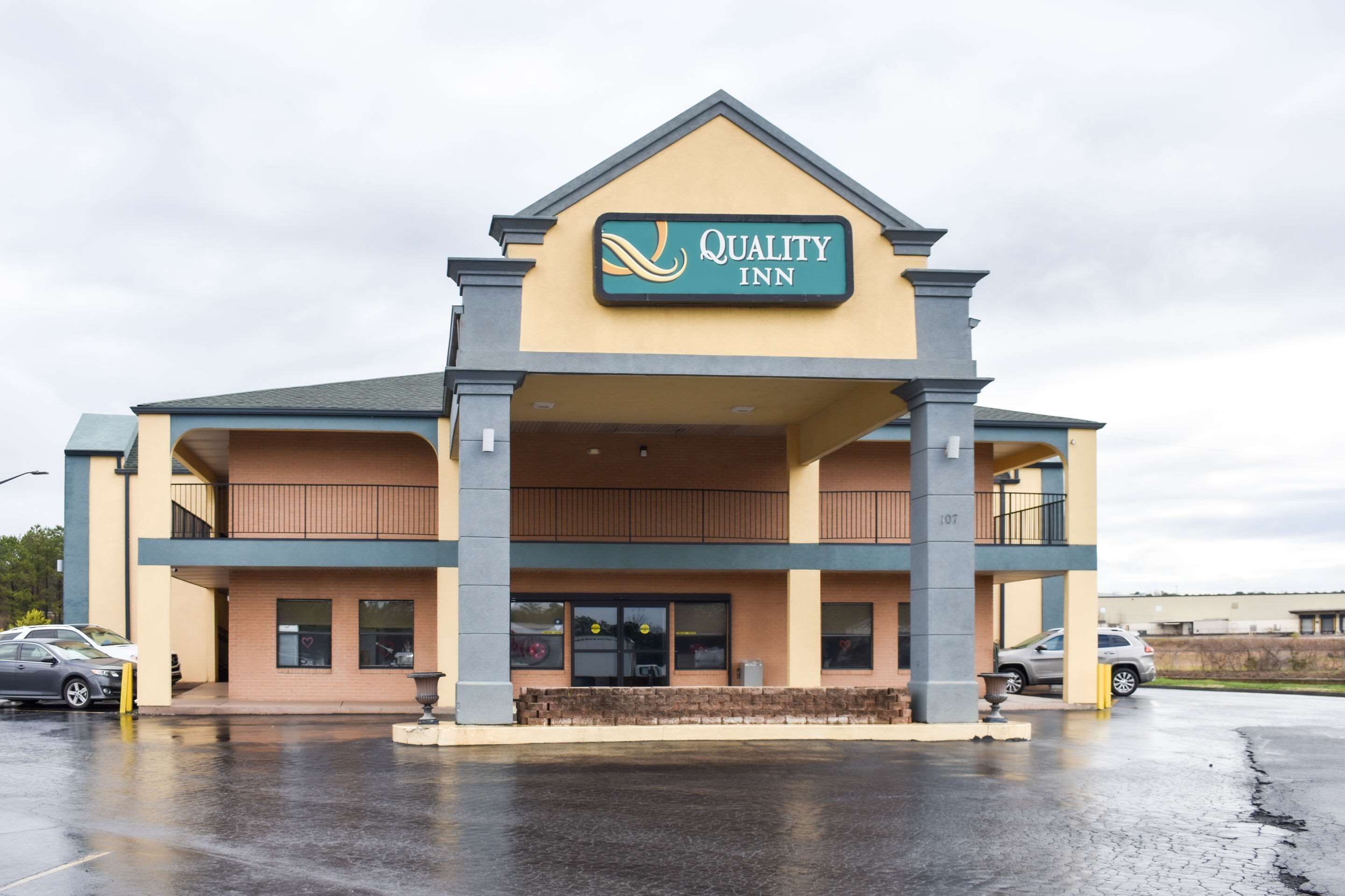 Quality Inn Adairsville - Calhoun South in Adairsville, United States