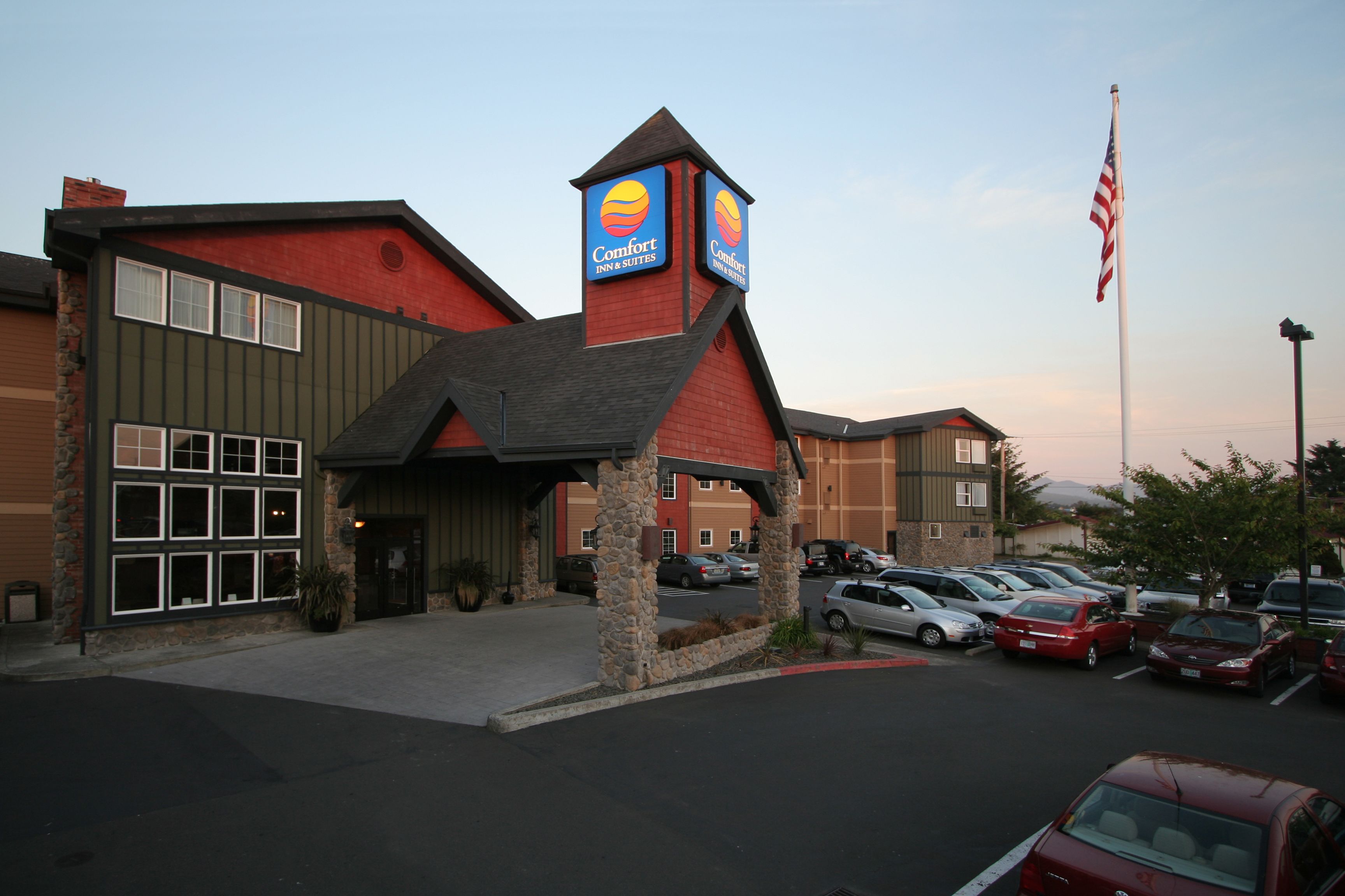 Comfort Inn Suites By Seaside Convention Center Boardwalk In