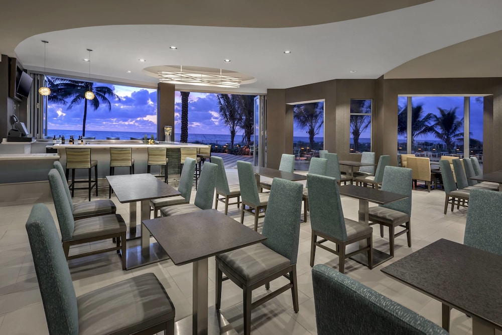 Restaurant, Residence Inn Fort Lauderdale Pompano Beach / Oceanfront