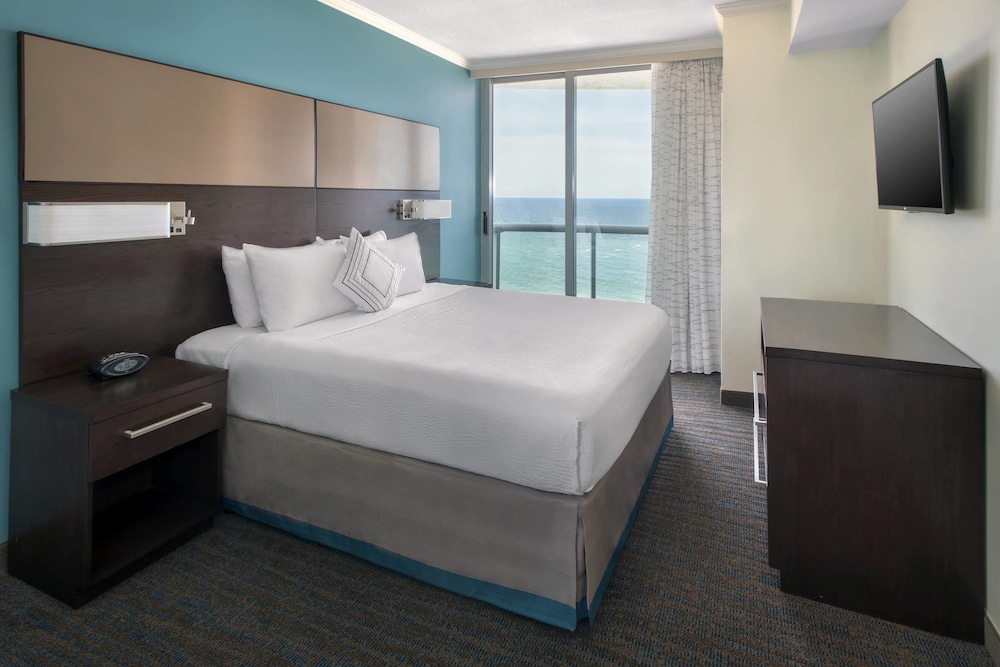 Room, Residence Inn Fort Lauderdale Pompano Beach / Oceanfront