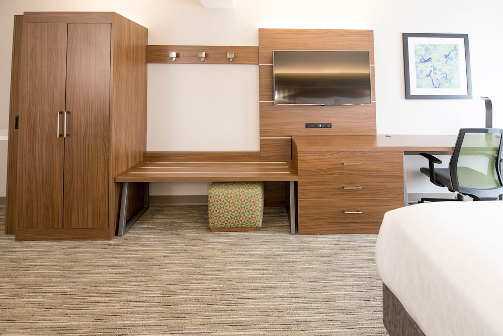 Holiday Inn Express Atlanta-Stone Mountain, an IHG Hotel