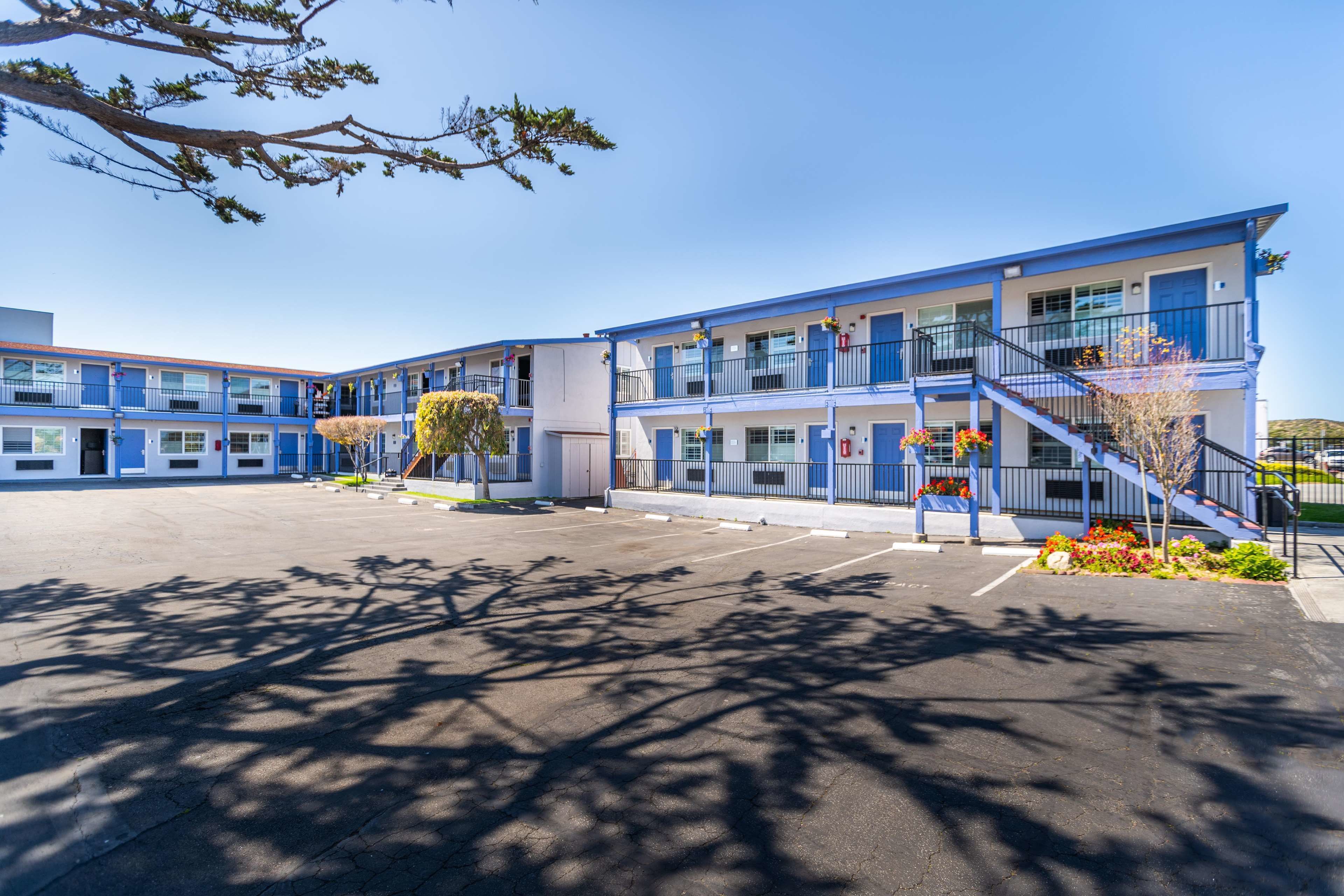 Howard Johnson Express Inn Monterey Seaside