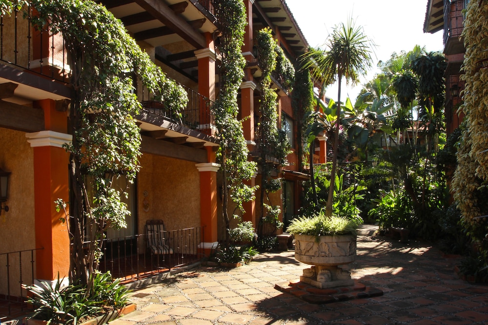 Hosteria Las Quintas Hotel