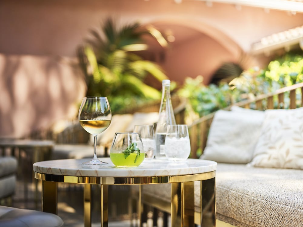 Lounge, Hotel Bel-Air - Dorchester Collection