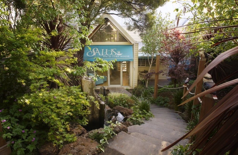 Lake House Daylesford