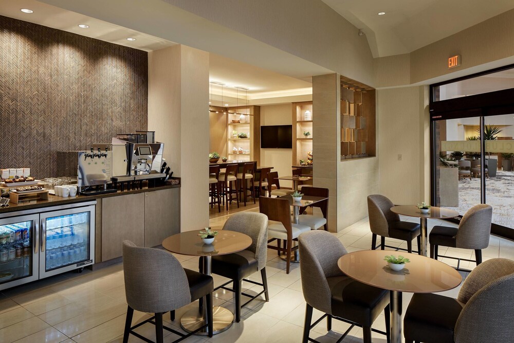 Marriott Cincinnati Northeast