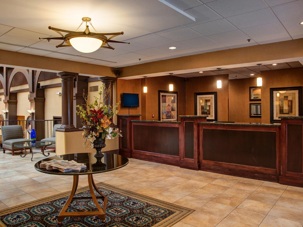 Reception, The Rockville Hotel, a Ramada by Wyndham