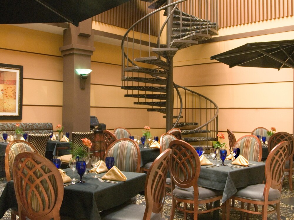 Breakfast area, The Rockville Hotel, a Ramada by Wyndham