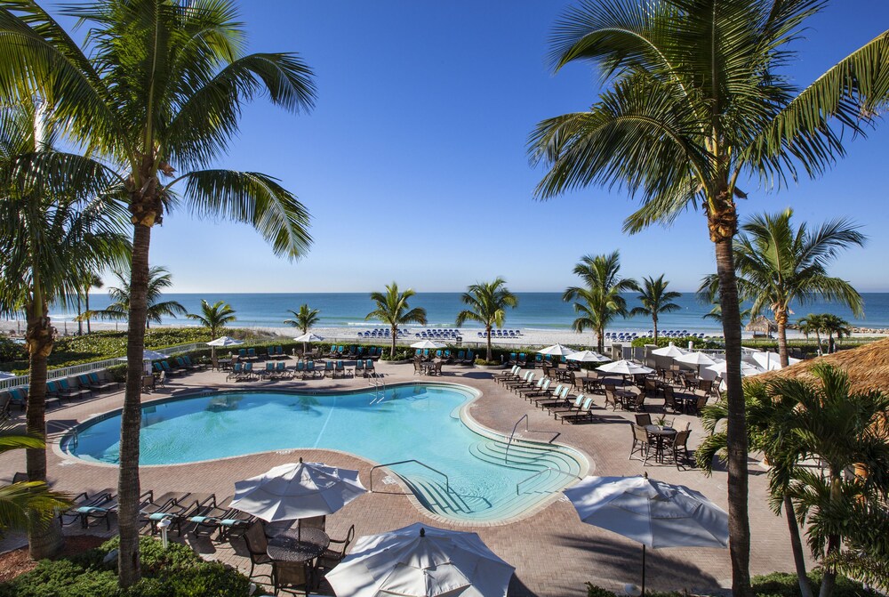 Outdoor pool, Lido Beach Resort