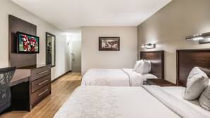 1 bedroom, in-room safe, desk, iron/ironing board