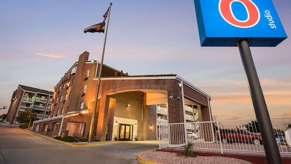Motel 6 Colorado Springs, CO - Air Force Academy in Colorado Springs