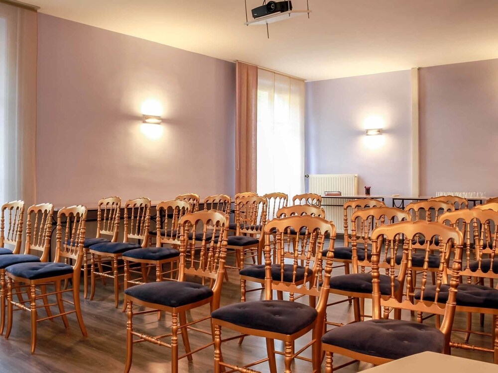 Mercure Saint Nectaire Spa And Bien Ef Bf Bdtre Hotel Mercure Saint Nectaire Spa And Bien Ef Bf Bdtre Hotel