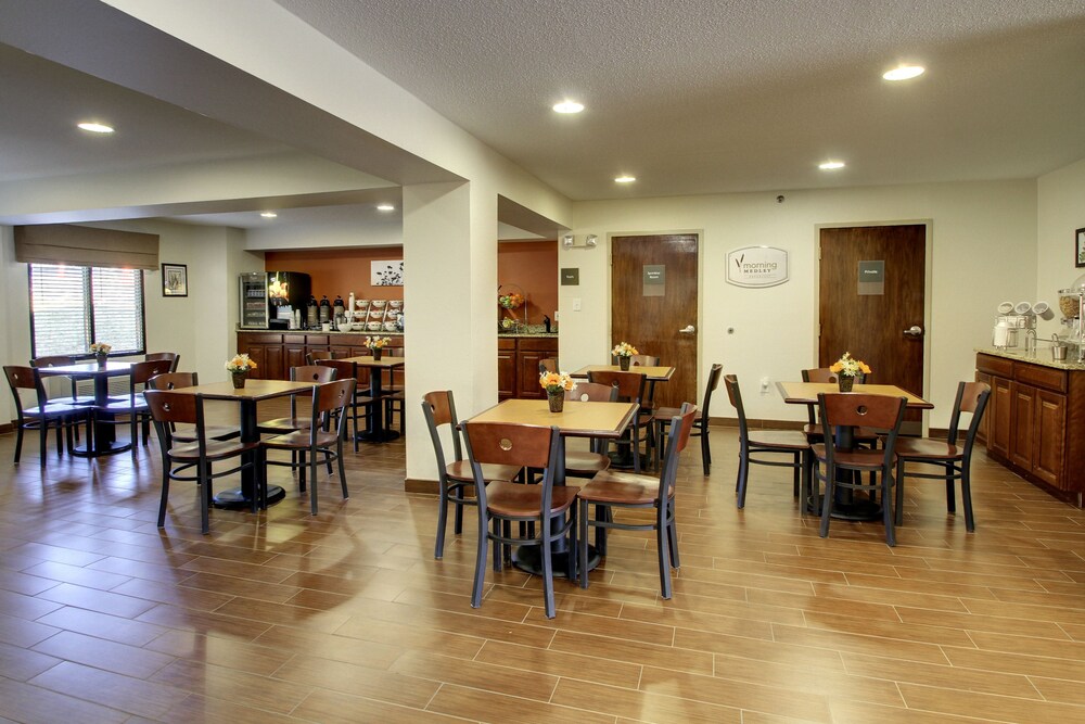 Breakfast area, Sleep Inn Kernersville I-40