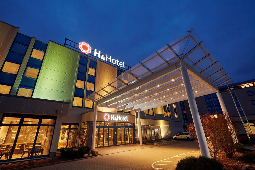 h4 hotel leipzig schongauerstraße 39 ost 04329 leipzig