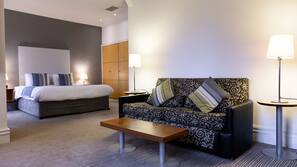 In-room safe, desk, iron/ironing board, free WiFi