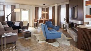 Premium bedding, pillowtop beds, minibar, in-room safe