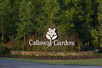 Callaway Resort Gardens Reviews Photos Rates Ebookers Com