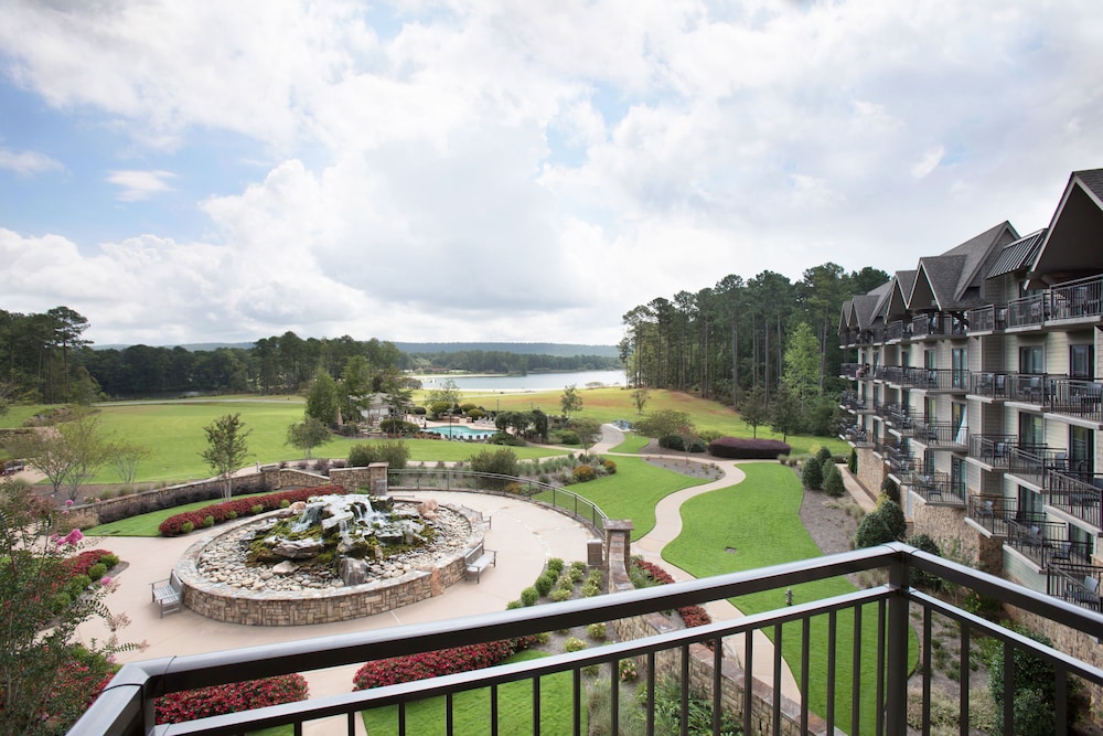 Balcony, Callaway Resort & Gardens