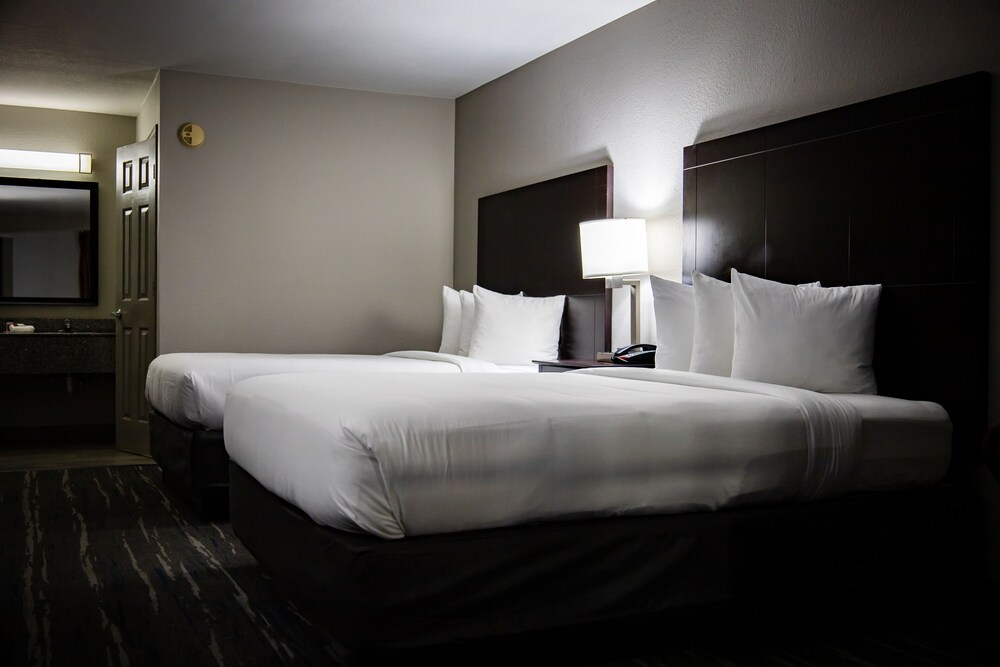 Days Inn by Wyndham Wagoner in Wagoner Best Rates & Deals on Orbitz