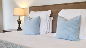 Premium bedding, in-room safe, individually decorated