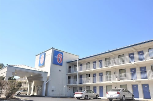 Great Place to stay Motel 6 Raleigh Southwest - Cary near Cary 