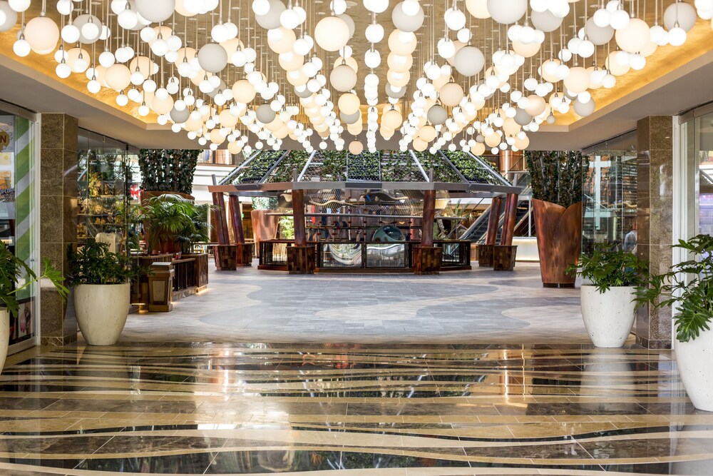 Lobby, The Palace of the Lost City at Sun City Resort