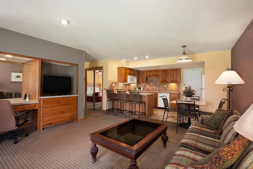 Howard Johnson Rio Rancho/albuquerque North in Albuquerque ...