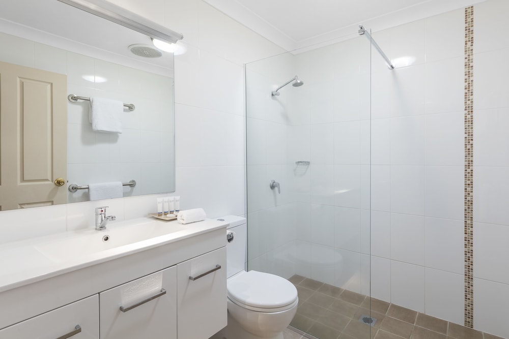 Best Western Ambassador Motor Inn & Apartments