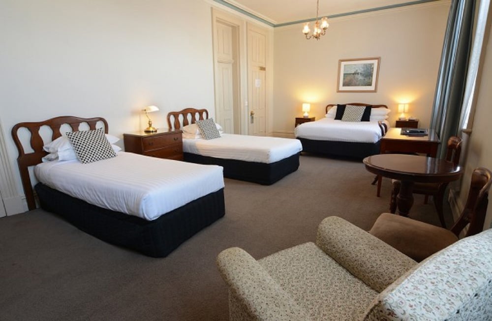 Room, Hotel Shamrock Bendigo