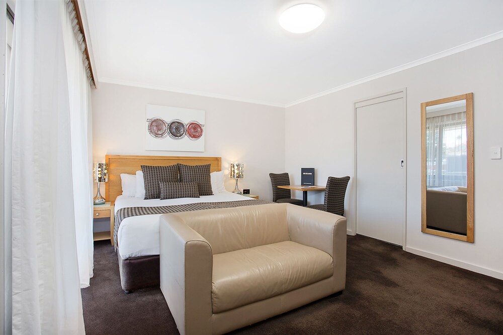 Mid City Warrnambool
