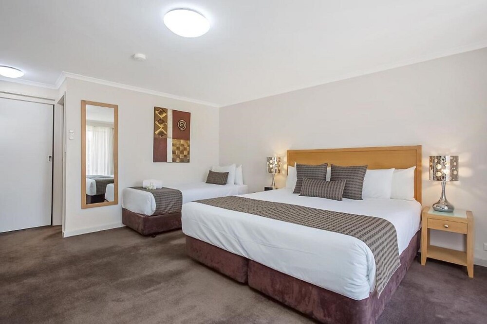 Mid City Warrnambool
