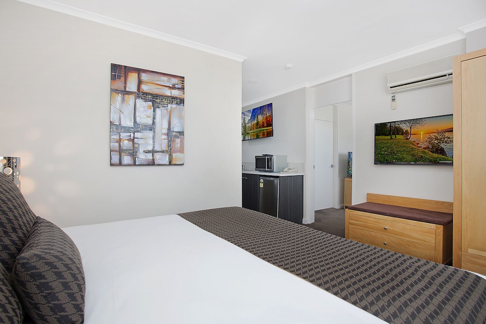 Mid City Warrnambool