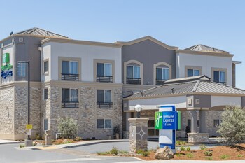Holiday Inn Express Hotel & Suites San Jose-Morgan Hill