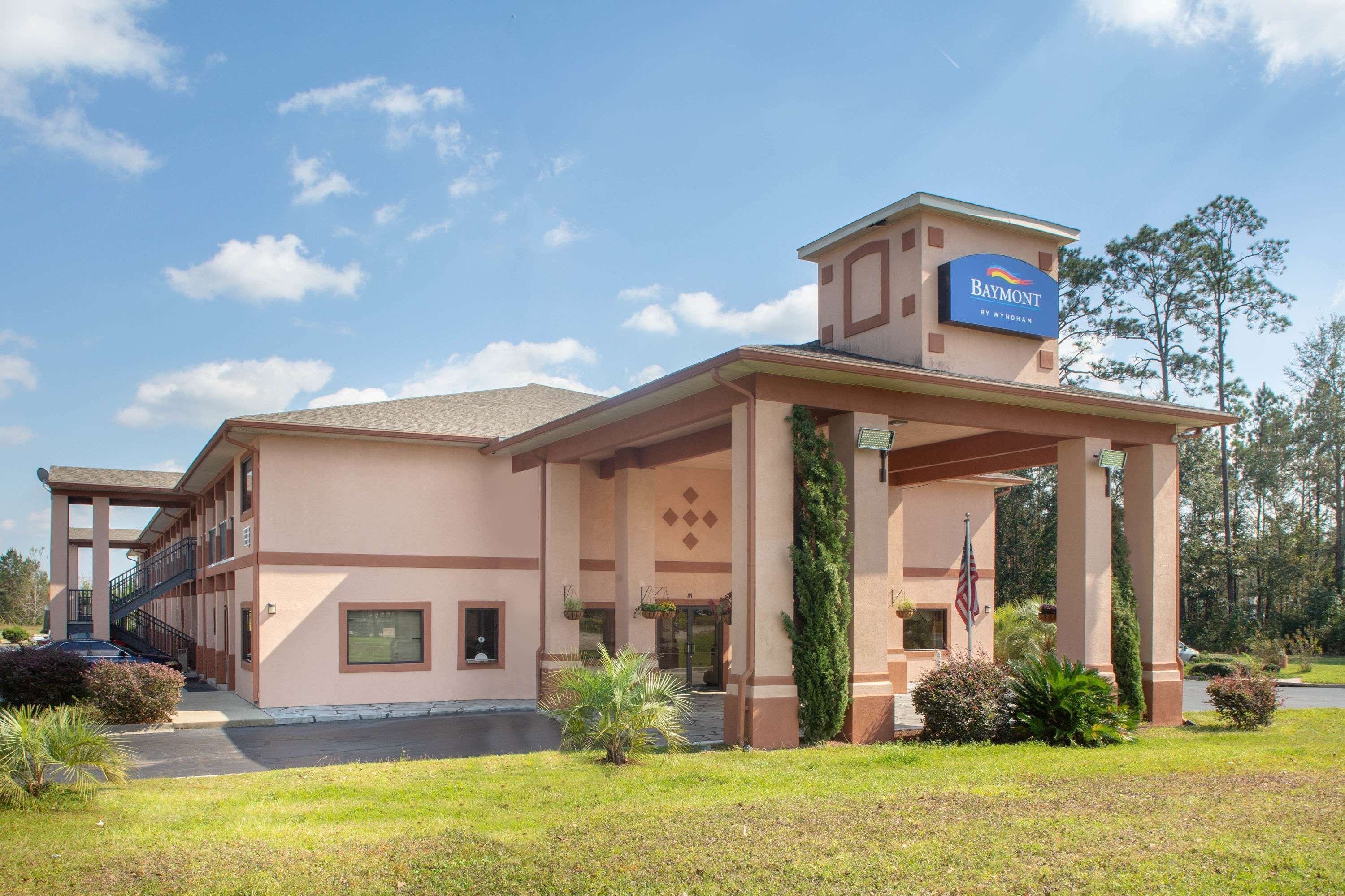 Baymont by Wyndham Midway/Tallahassee in Tallahassee, United States