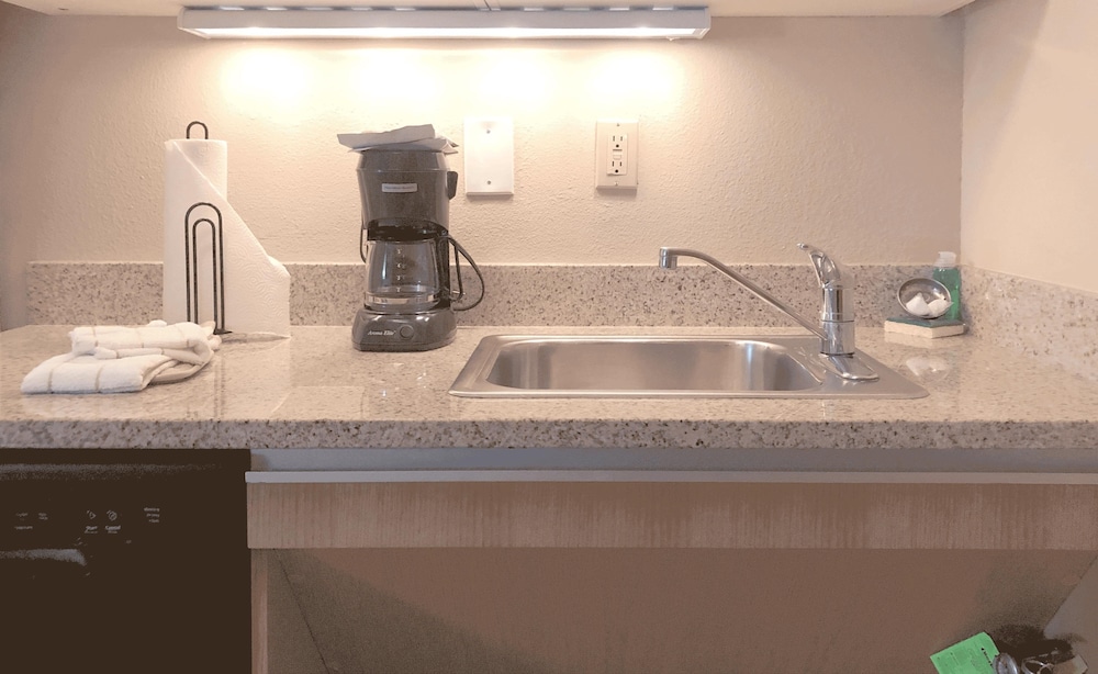 GreenTree Extended Stay Eagle/Vail Valley Deals & Reviews (Eagle, USA