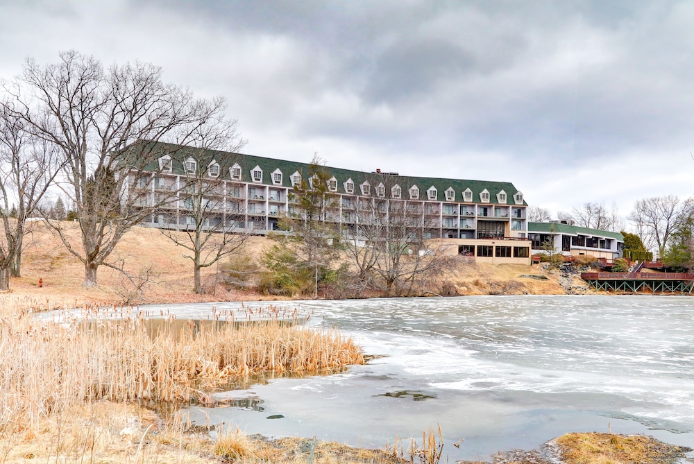 Chateau Resort & Conference Center