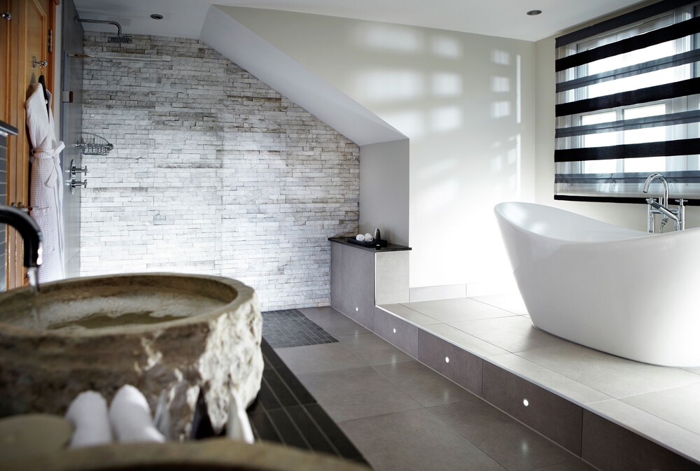 Bathroom, Alexander House And Utopia Spa