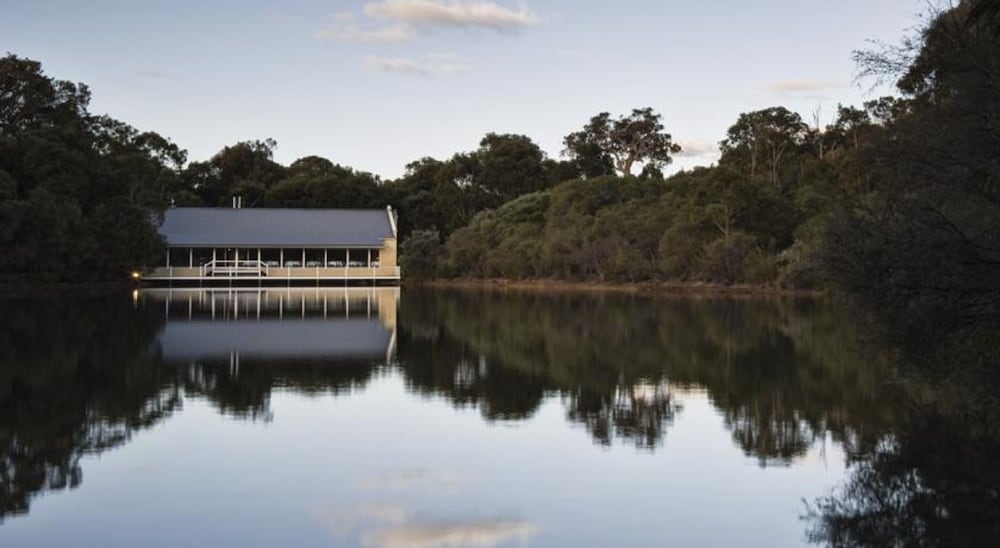 Cape Lodge