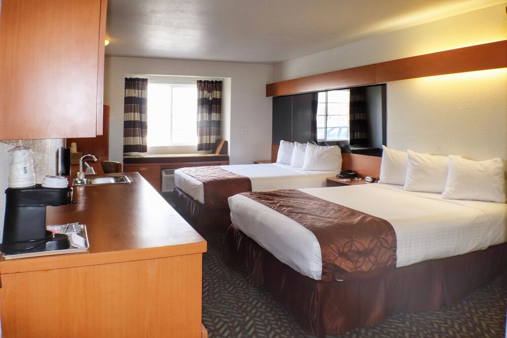 Microtel Inn & Suites by Wyndham Salt Lake City Airport