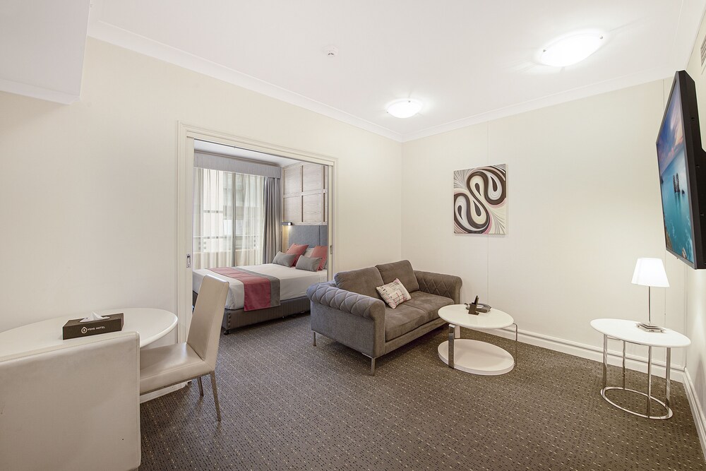 YEHS Hotel Sydney Harbour Suites in Sydney Best Rates & Deals on Orbitz