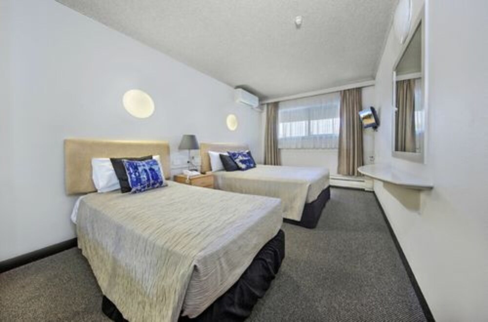 Belconnen Way Hotel Motel and Serviced Apartments