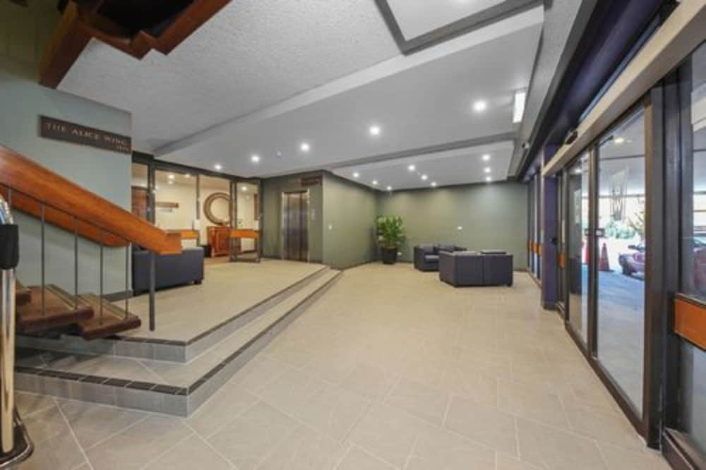 Belconnen Way Hotel Motel and Serviced Apartments